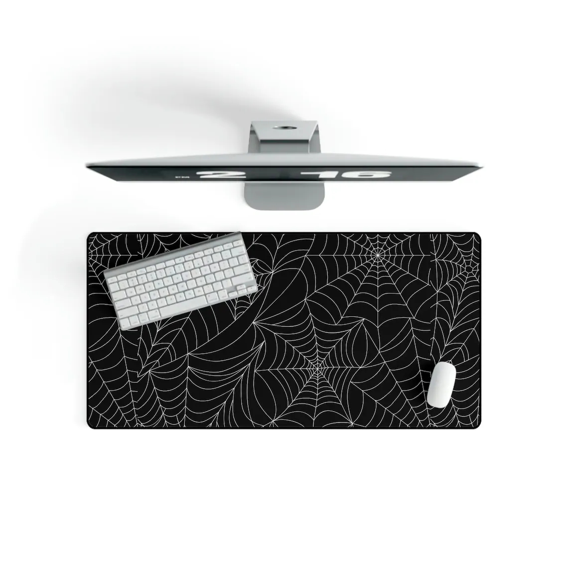 Long Cute Desk Mat Home Decor  - Retro Gaming Art 评论和价格