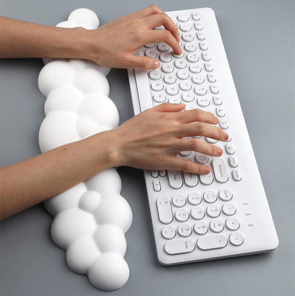 Mouse pad with wrist rest keyb - Retro Gaming Art 评论和价格